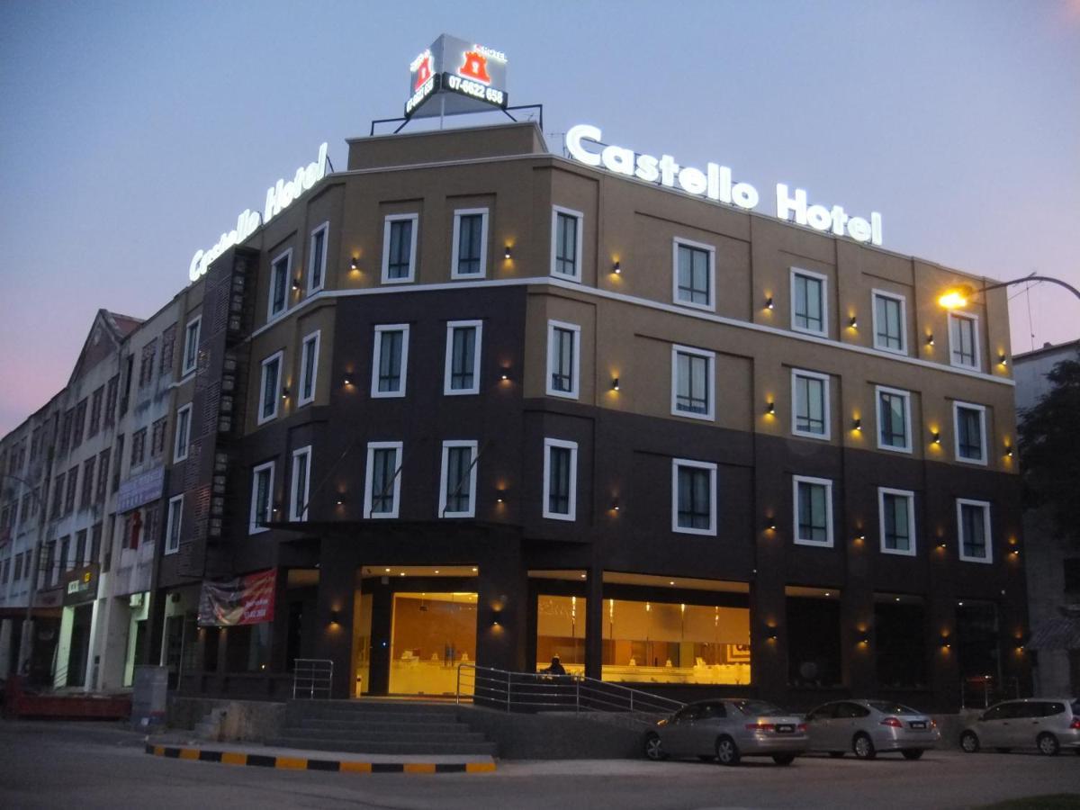 Castello Hotel Kulai Exterior photo